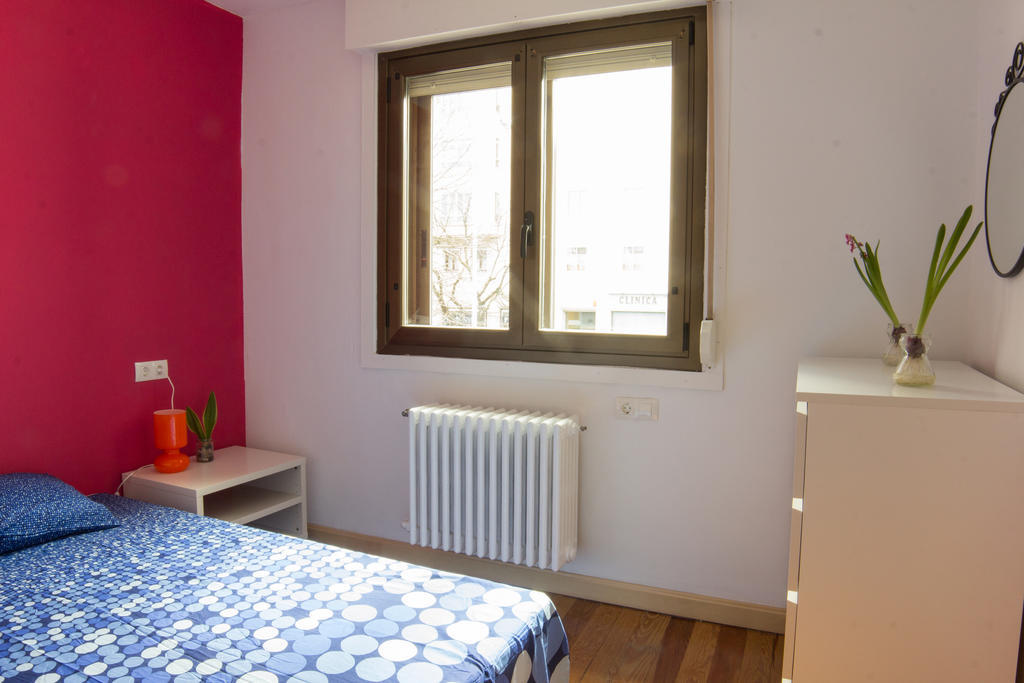 פמפלונה Xarma Hostel חדר תמונה